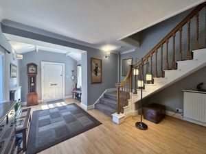 Photo 5- click for photo gallery